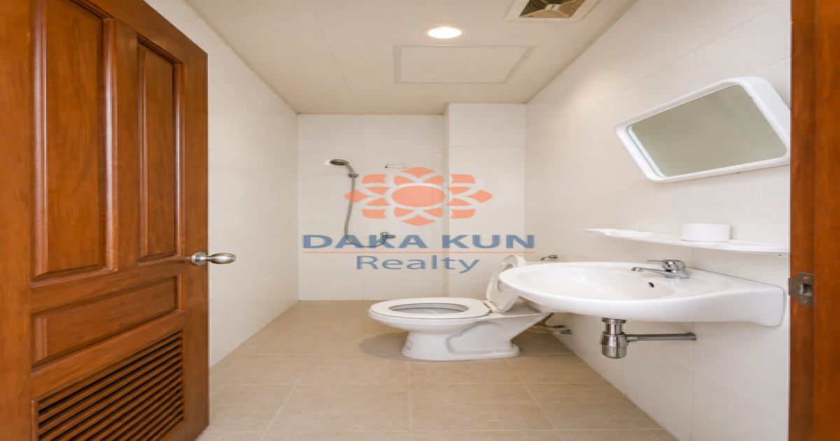 Commercial Building for Rent on Preah Sihanouk Ave, Siem Reap City